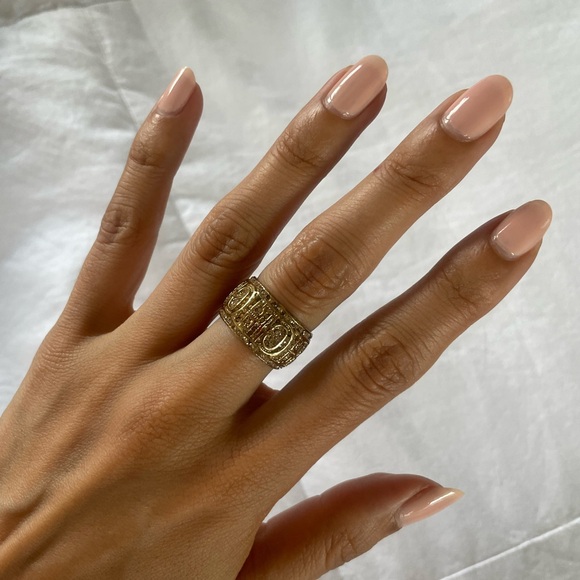 Rare Vintage Carolina Herrera Logo Ring .925 Silver Gold Plated With Crystals - Picture 3 of 6